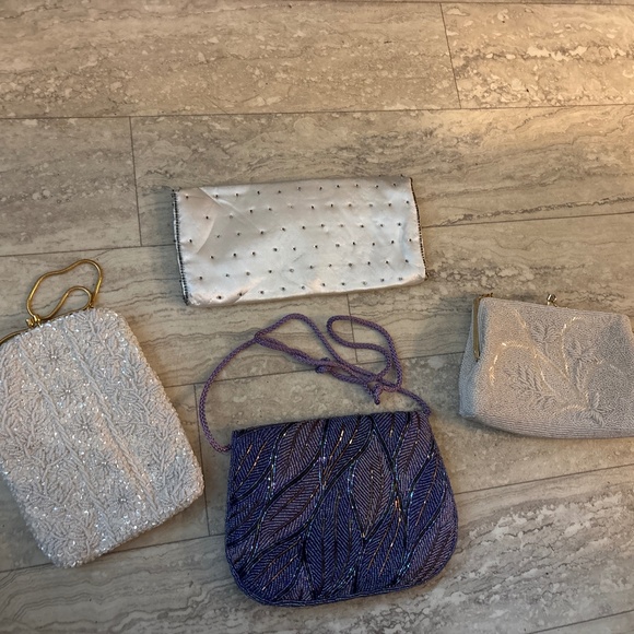 Assortment Of 4 Elegant Vintage Beaded Handbags - Picture 5 of 6